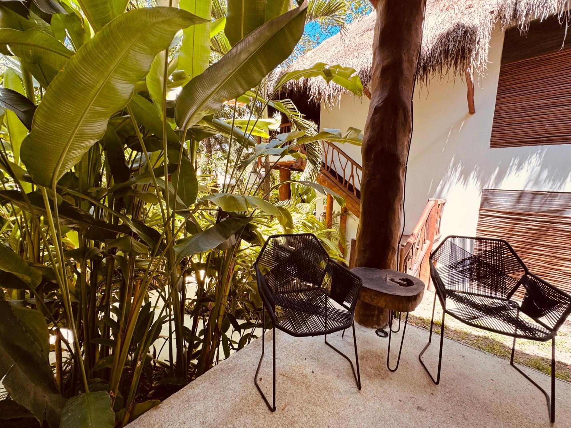 Hotel Amarbacalar Extérieur photo